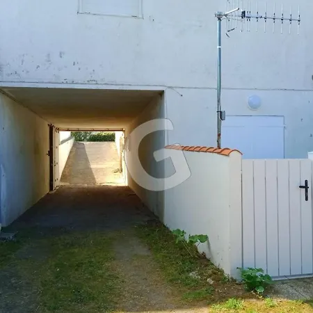 Cosy, 4 Pers, Terrasse Et Parking, 300m Clemenceau, Pres Commerces, Sur - Fr-1-357-285 Apartament