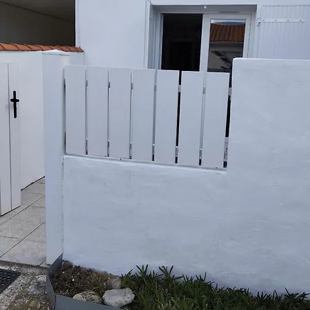 Apartment Cosy, 4 Pers, Terrasse Et Parking, 300m Clemenceau, Pres Commerces, Sur - Fr-1-357-285