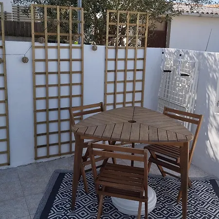 Cosy, 4 Pers, Terrasse Et Parking, 300m Clemenceau, Pres Commerces, Sur - Fr-1-357-285 *